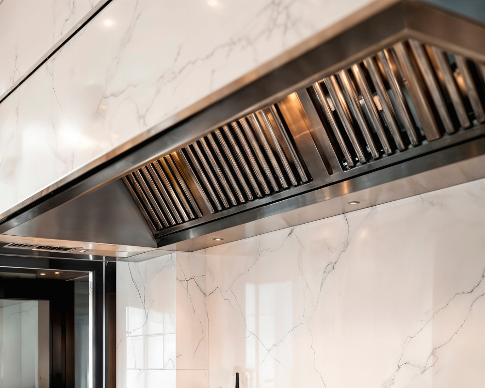 Coifas Industriais em Aço Inox & Galvanizado: Fabricação sob Medida e Alta Durabilidade